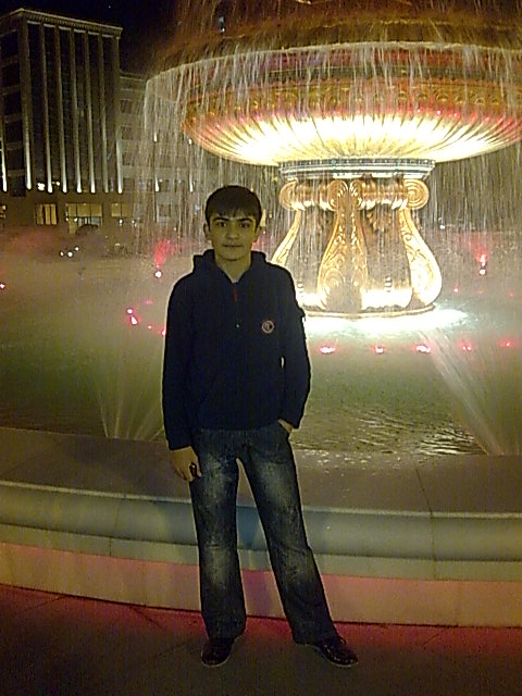 View prev photo