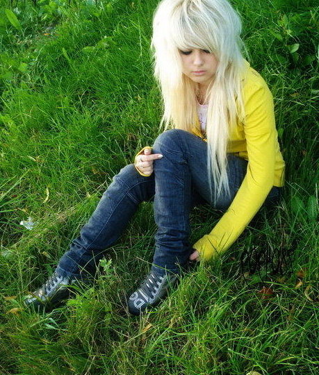 View prev photo