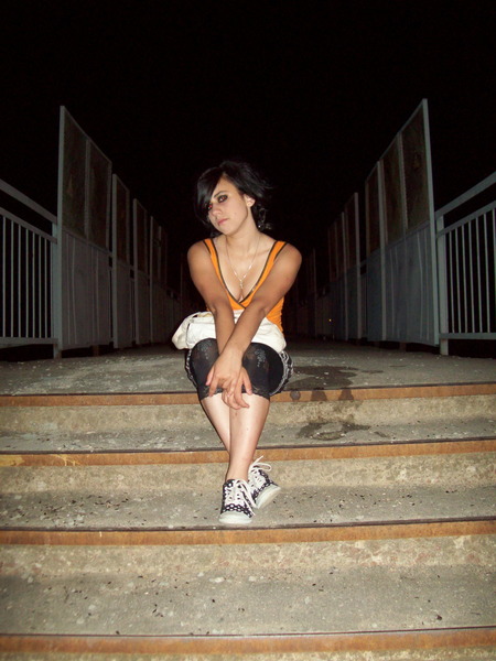 View prev photo