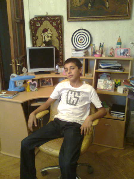 View prev photo