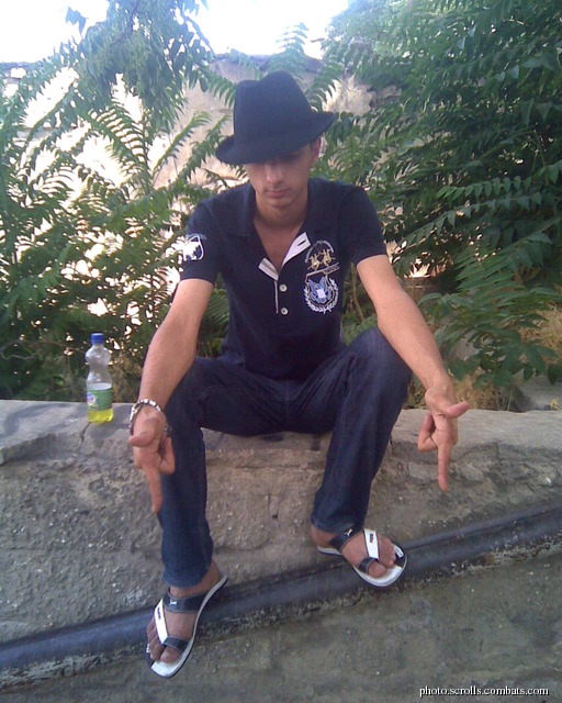 View prev photo