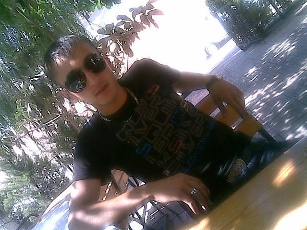 View prev photo