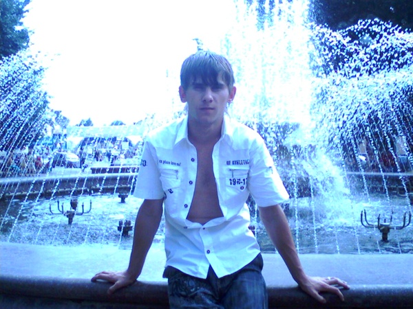 View prev photo