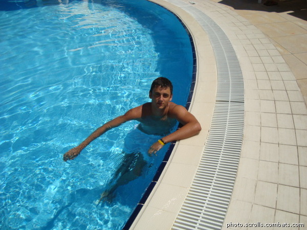 View prev photo