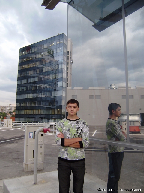 View prev photo