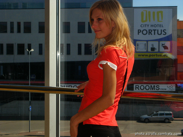 View prev photo