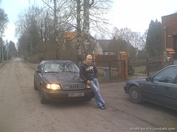 View prev photo