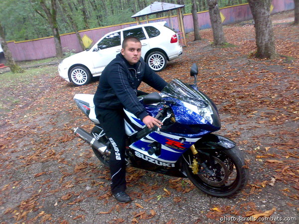 View prev photo