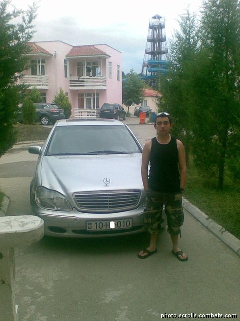 View prev photo