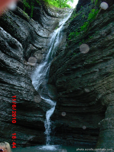 View prev photo