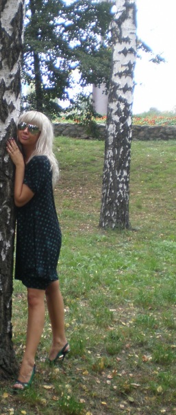 View prev photo