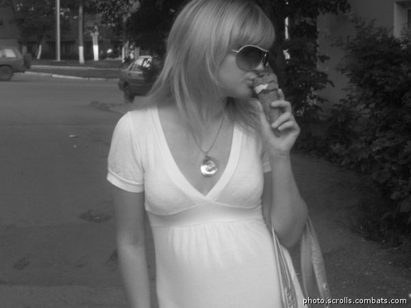 View prev photo