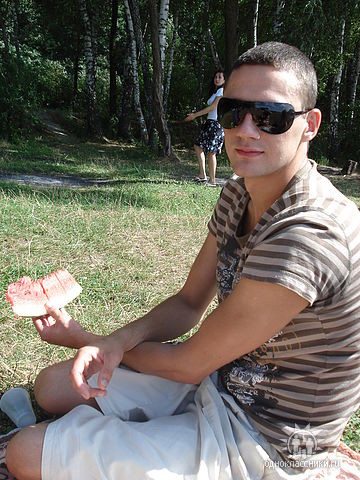 View prev photo