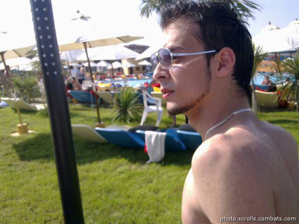 View prev photo