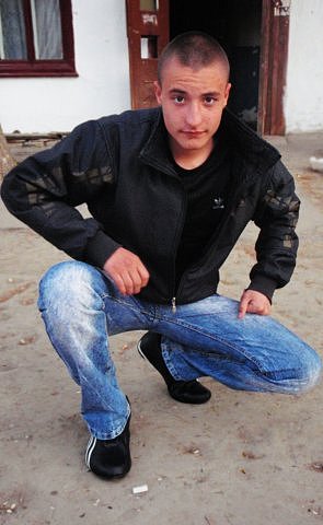 View prev photo