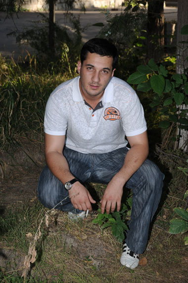 View prev photo