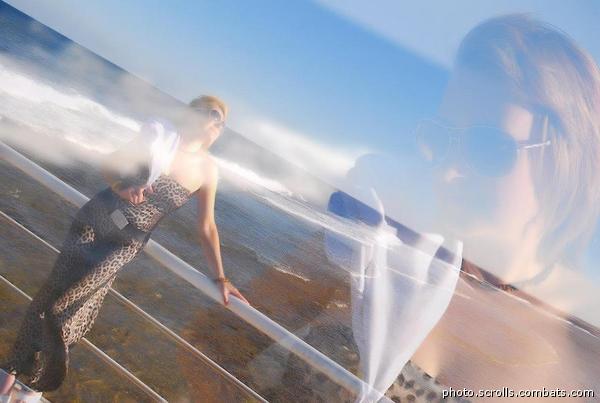 View prev photo