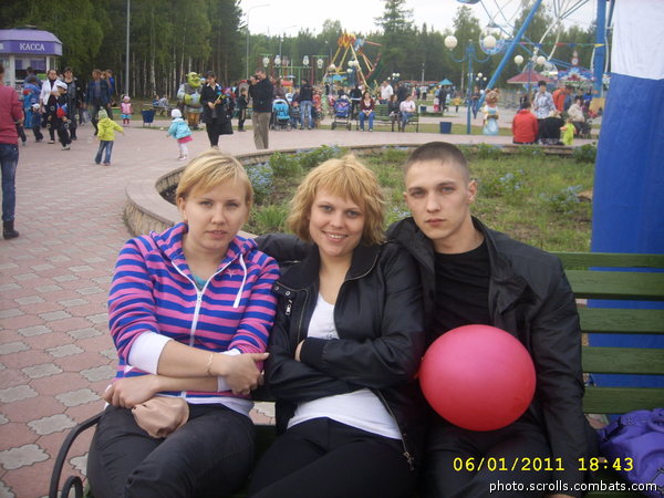 View prev photo
