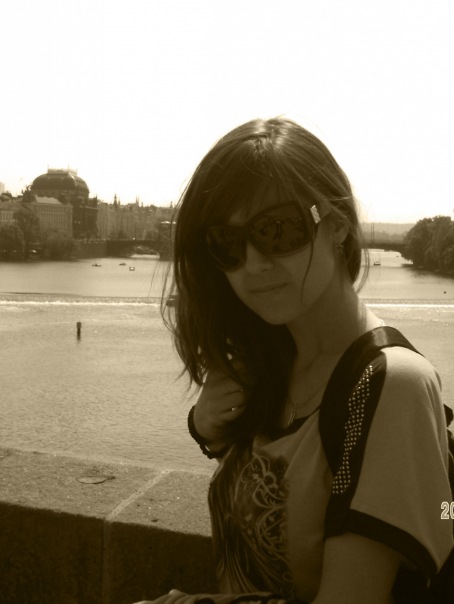 View prev photo