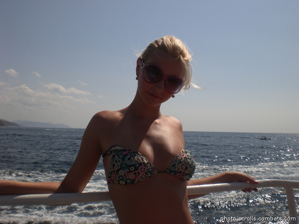 View prev photo