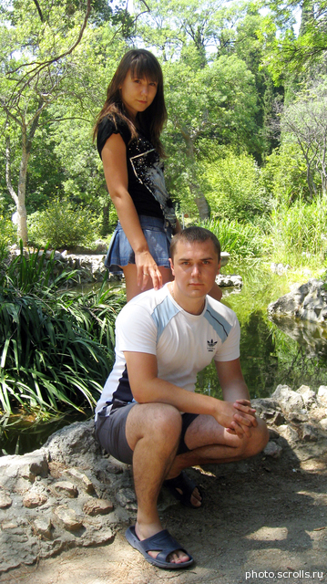 View prev photo