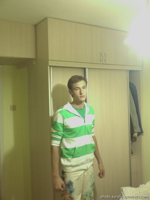 View prev photo