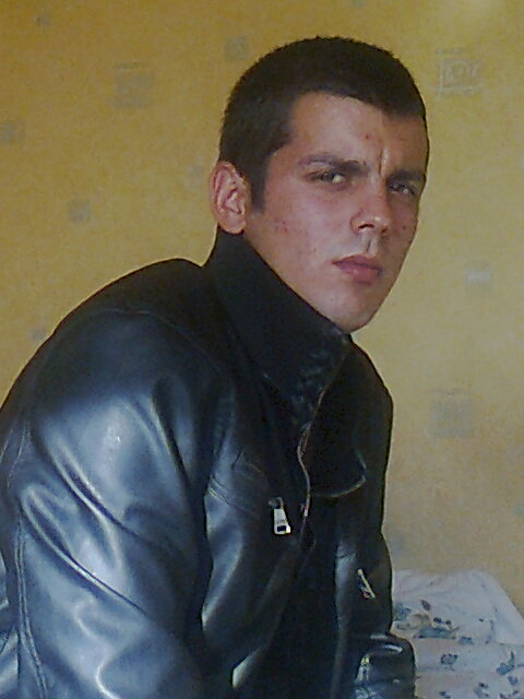View prev photo