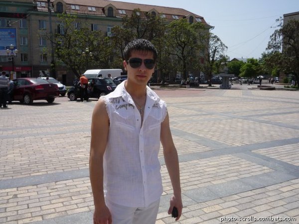View prev photo