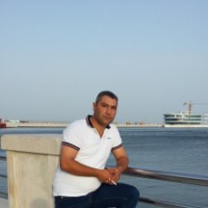 View prev photo