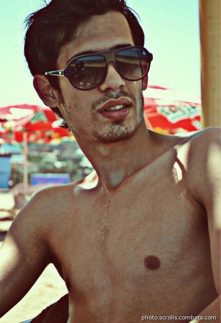 View prev photo