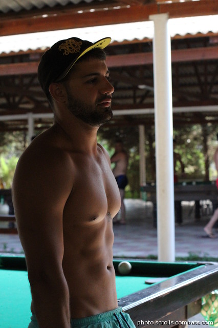 View prev photo