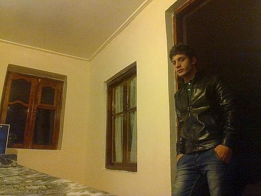 View prev photo