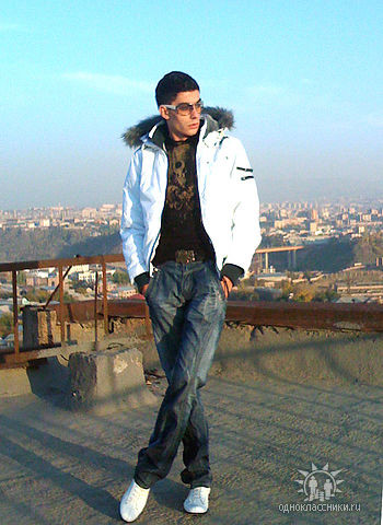 View prev photo