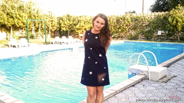 View prev photo