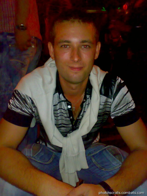 View prev photo