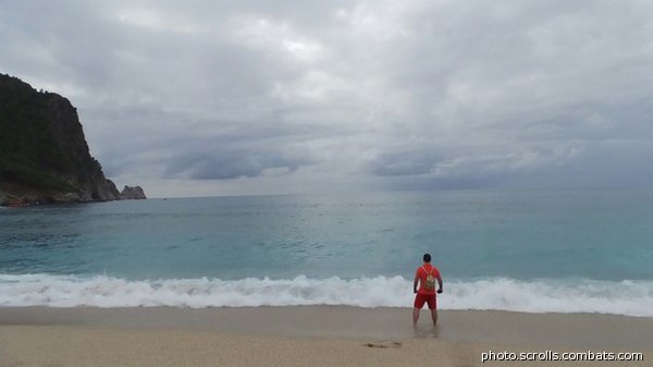 View prev photo