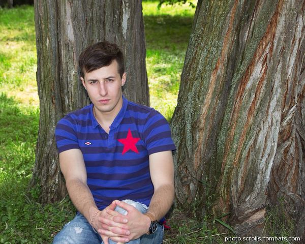 View prev photo
