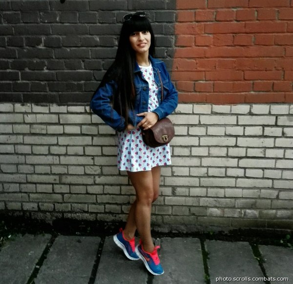 View prev photo