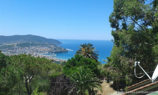 View prev photo